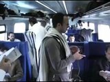 הכנסת ספר תורה לרכבת בקו בית שמש תל אביב
