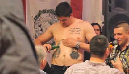 quand Darko Milicic fait boire ses tatouages