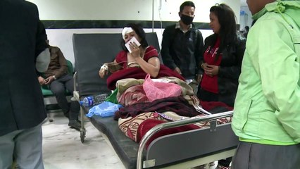 Séisme au Népal: fortes répliques, le bilan s'alourdit