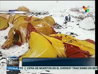 Avalancha en el Monte Éverest deja 18 muertos tras el temblor en Nepal