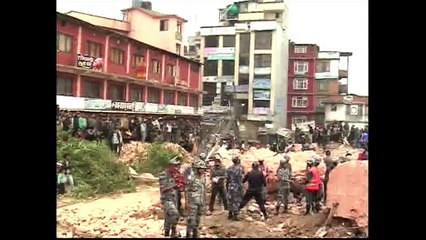 Resgate após terremoto no Nepal