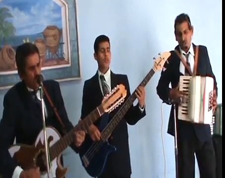 HERMANO RAFA Y SU GRUPO SIERVOS DE CRISTO Prométele.wmv