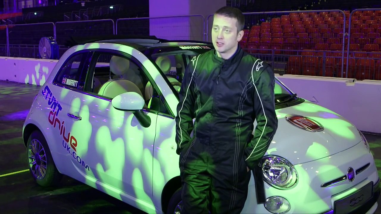 Guinness World Record - Tightest Parallel Park - Alastair Mo