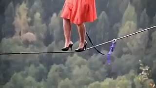 Girl Walking Over Rope With Heels - Video Dailymotion