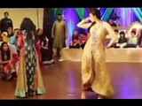 Pakistani Wedding Mehndi Dance On Marrige of Reham Khan -@- Mehndi Taan Sajdi..._2