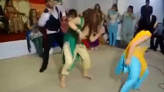 Pakistani wedding dance g