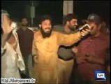 Lahore Police Beat Citizen For Not Giving Lift