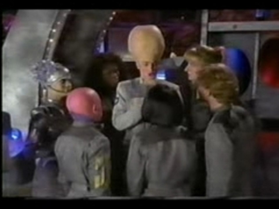 Space Cases - 2.8 2/2