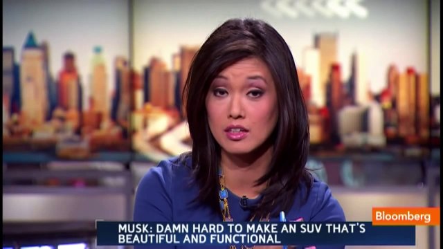 Interview Tesla CEO Elon Musk on Battery Factor, Model X and Apple