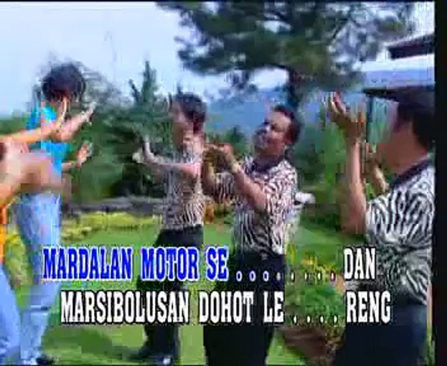 Sinanggar Tullo - Trio Amsisi (Batak)