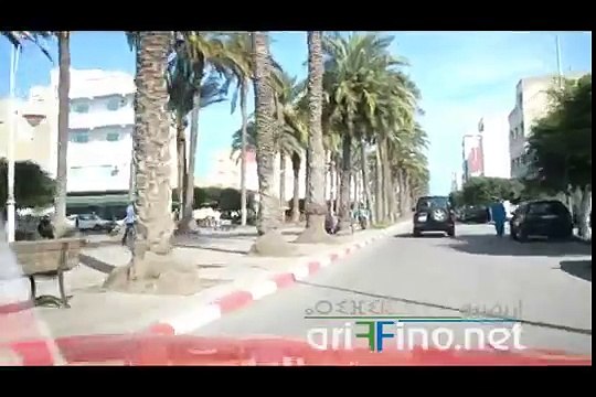 جولة الكاميرا: شوارع الناظور خاوية في انتظار العيد و التكدس في الأسواق Nador Nador Ariffino.net