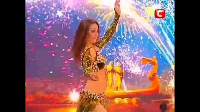 la plus belle fille du monde - la danse du ventre - Ukraine a du talent.