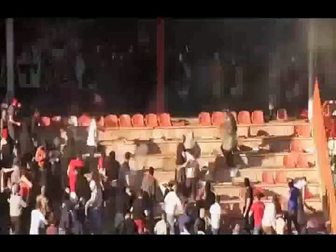 Serbia: Partizan Belgrade fans clash with police before Red Star match