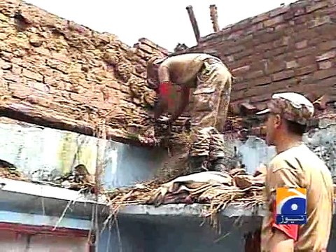 Peshawar Rain Damages-27 Apr 2015