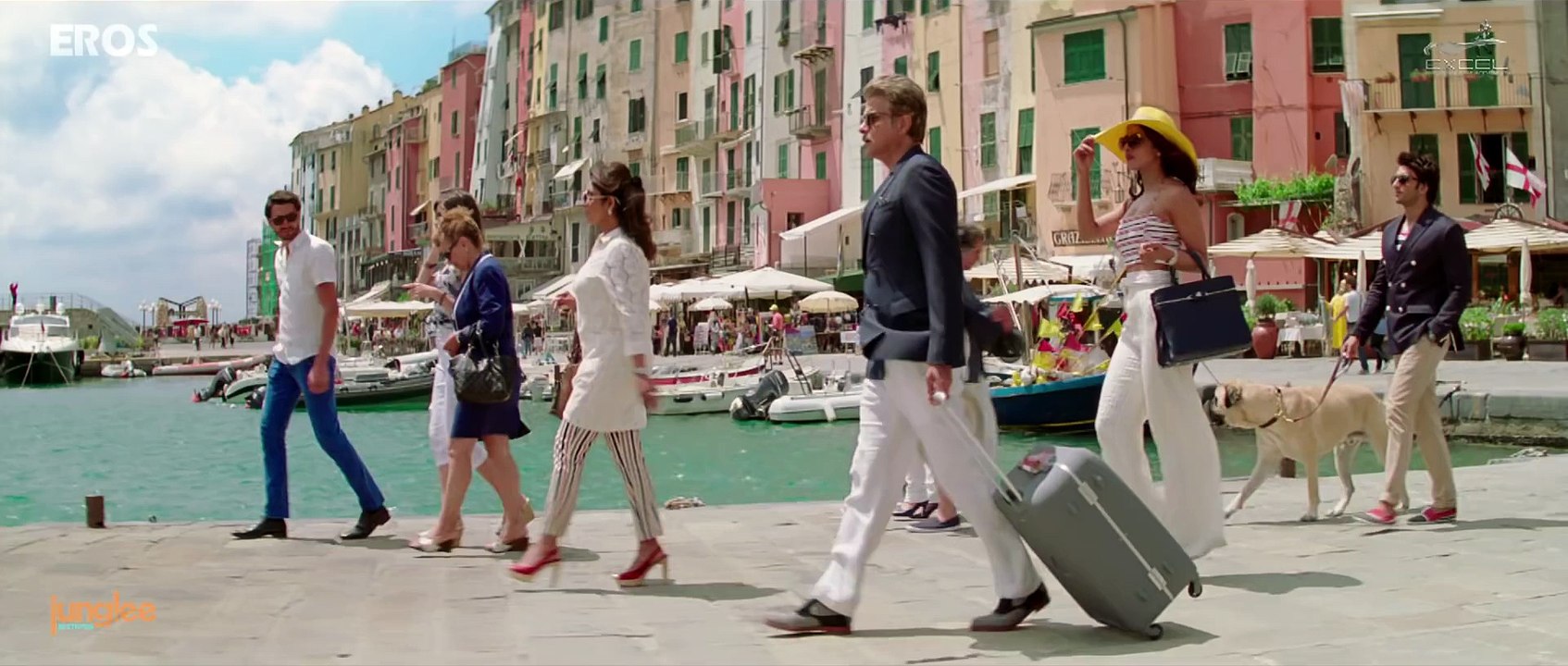 Dil Dhadakne Do Trailer | English Subtitles | Ranveer Singh, Anushka , Priyanka, Farhan Akhtar