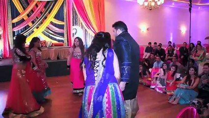 Indian wedding groom dance -Palat .. tera hero idhar hai-