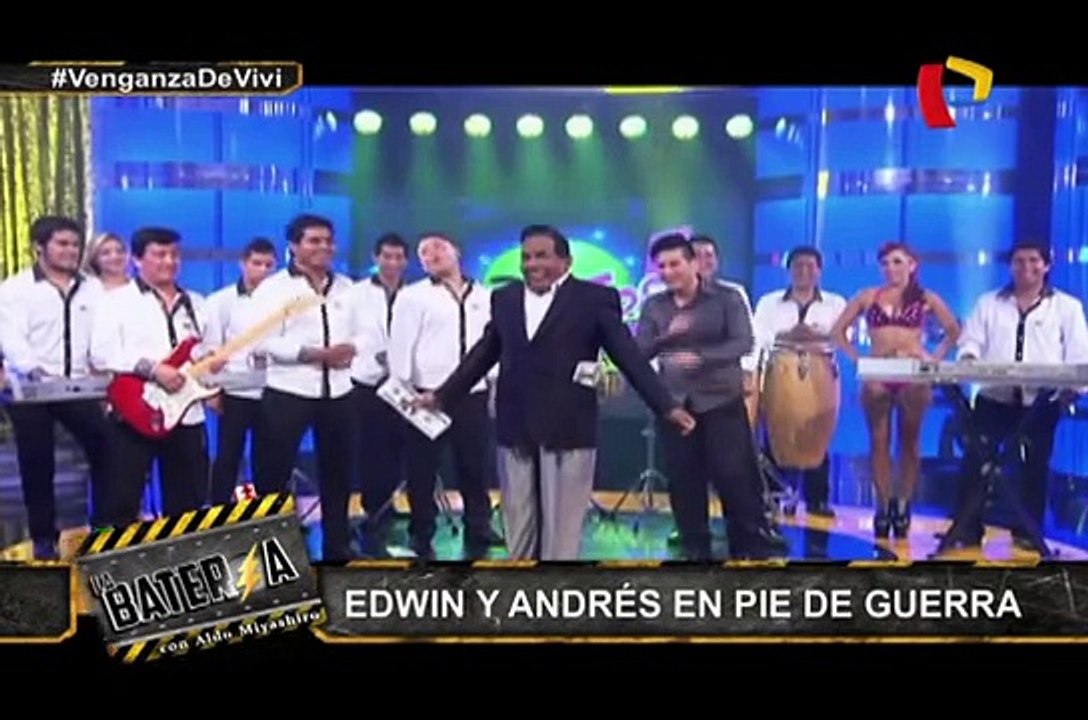 En pie de guerra: Edwin Sierra y Andrés Hurtado se lanzan dardos y misiles