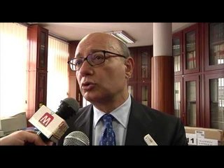 Napoli - L'Emeroteca Tucci dona 300 volumi alle biblioteche comunali -2- (23.04.15)