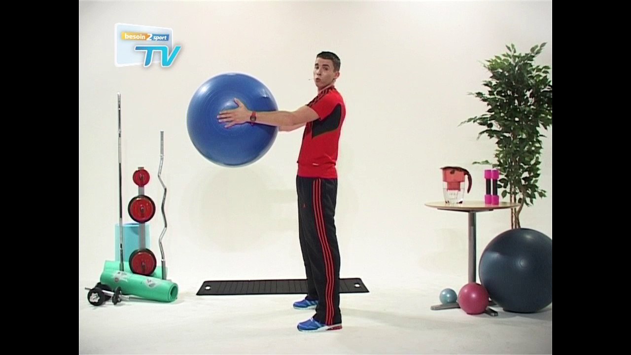 Besoin2sport - Tonification Pectoraux - Pressions des bras debout - Niveau : moyen