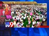 'Dhoom Dham' artists perform at Parade Grounds for TRS Public meet