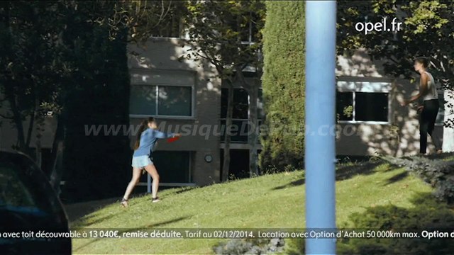 pub Opel Adam Rocks 'frisbee' 2015 [HQ]