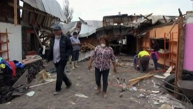 Chili : les environs du volcan Calbuco ensevelis sous des tonnes de cendres