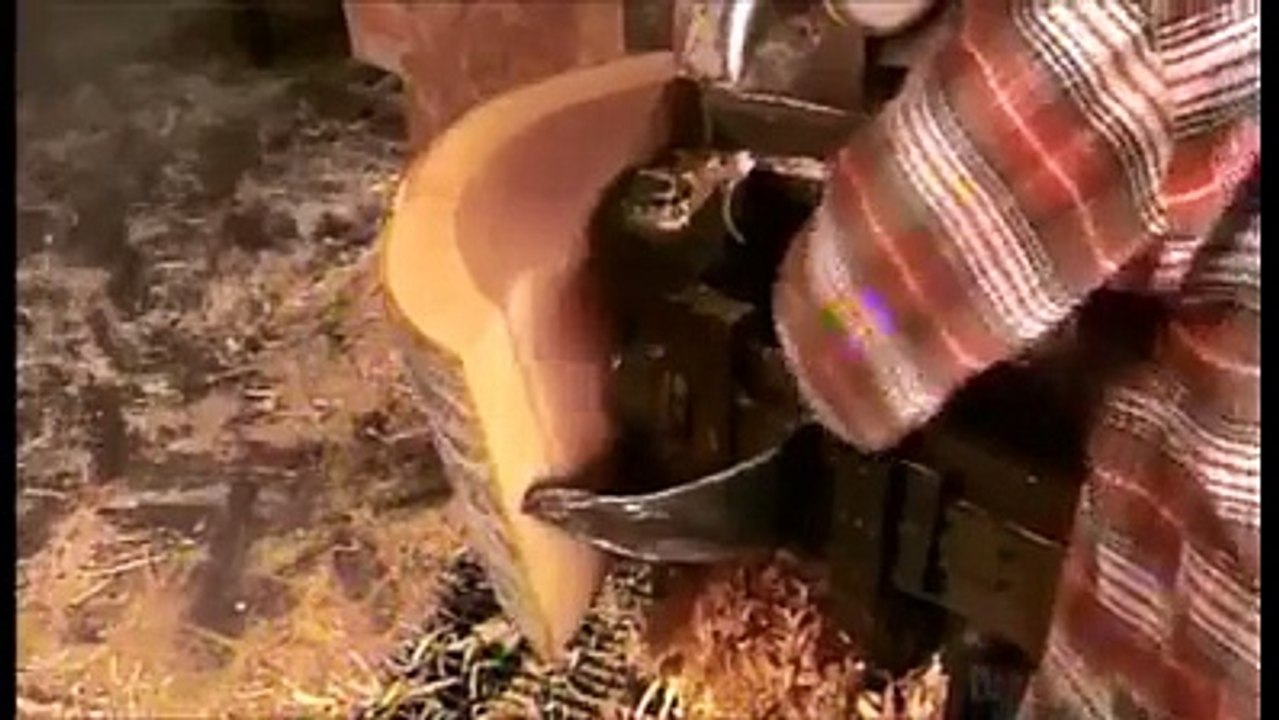 amaizing machine of wood cutting