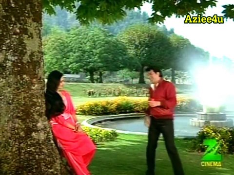 Kaisi Lag Rahi Hoon Main