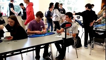 Record du monde de Rubik's Cube ! Incroyable !!!
