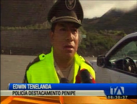 Lluvias provocan el cierre de la vía Penipe-Baños