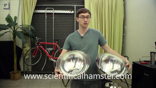 How to Make An Easy Van de Graaff Generator - DIY Extra