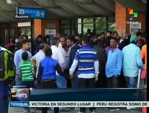 Miles de turistas esperan salir de Nepal tras sismo del sábado