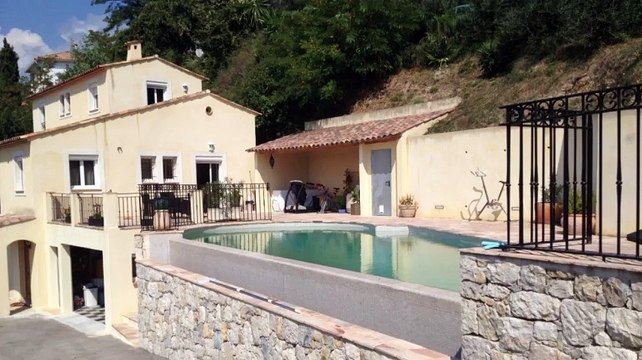 A vendre - Maison/villa - Aspremont (06790) - 5 pièces - 164m²