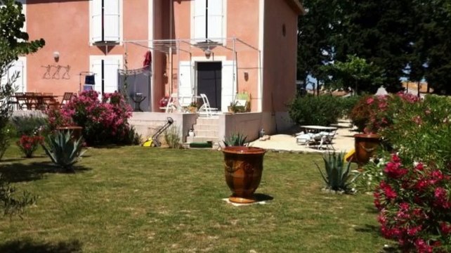 A vendre - Maison/villa - St Etienne Du Gres (13103) - 3 pièces - 62m²