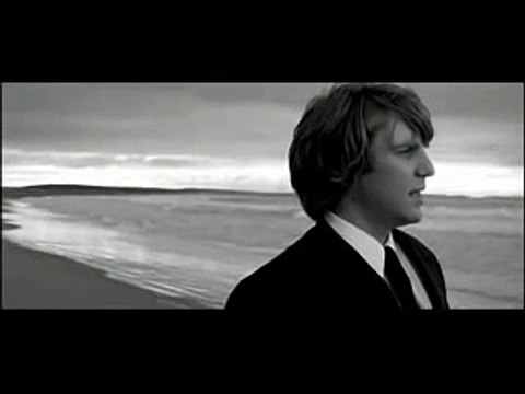 Les Trois Accords - Tout nu sur la plage