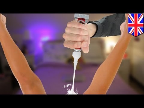 Mężczyzna zakleja wadżajnę swojej dziewczyny przy użyciu super glue