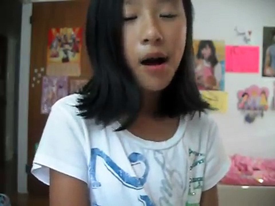 Me Singing Teenage Dream Katy Perry (July 2010)