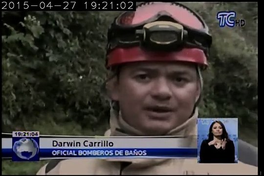 Deslave obligó a cerrar vía Puyo - Baños