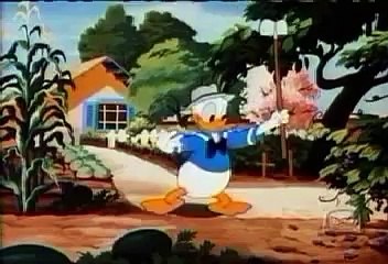 Donald Duck - The Greener Yard