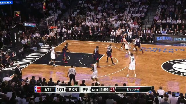 Deron Williams 3 points vs Atlanta Hawks - Playoffs 28:04:2015