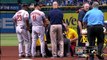 Machado injures knee, exits on stretcher