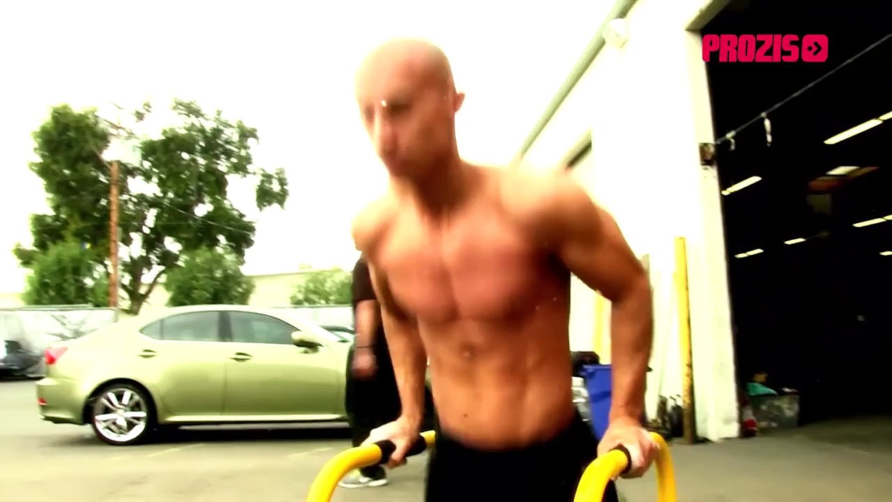 Calisthenics for beginners with Frank Medrano