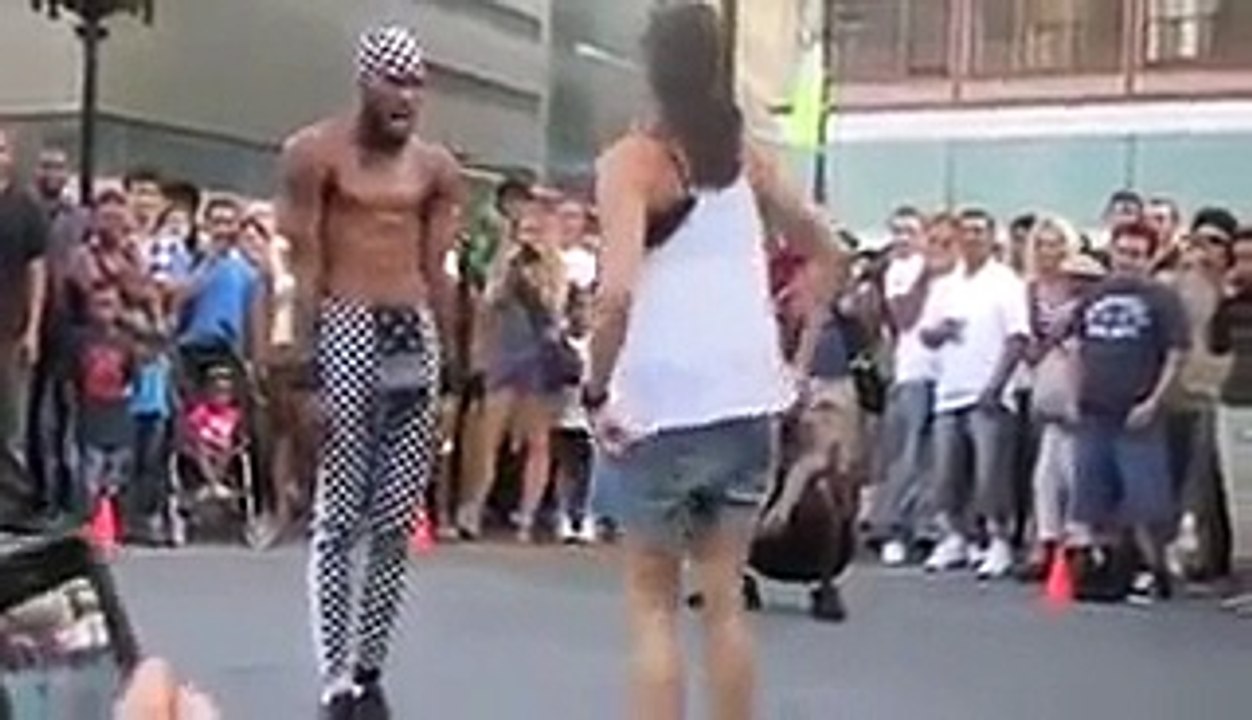 London- Man Surprised a Lady Publicly