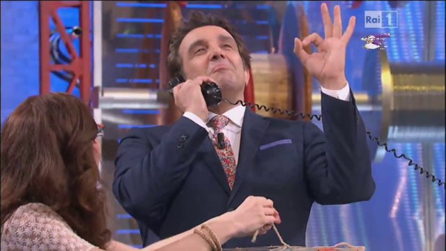 Flavio Insinna, la concorrente di Affari Tuoi e il corso da codista