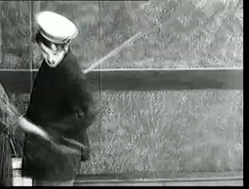 Charlie Chaplin - The Bank