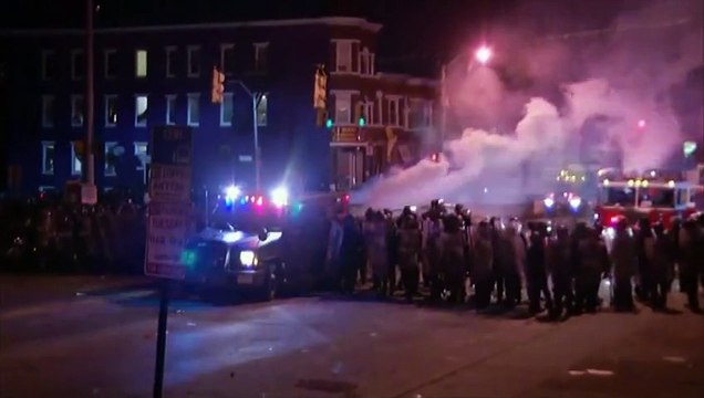 Émeutes à Baltimore : la garde nationale déployée, l'état d'urgence décrété