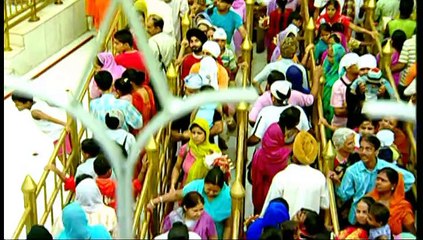 Télécharger la video: Sab Dukhrey Mitt Jandey - Davinder Sony - Navratri Song Bhajans - Mata Bhajans - Mata Sherawali Bhetein