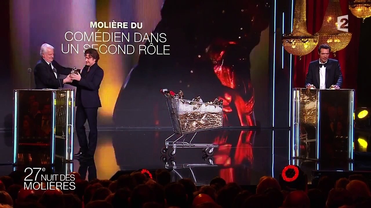 Thierry Frémont reçoit le Molière du Comédien dans un second