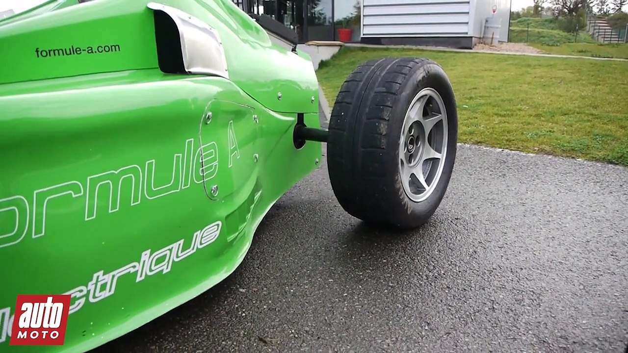 2015 Formule A : entre karting et monoplace - Essai AutoMoto