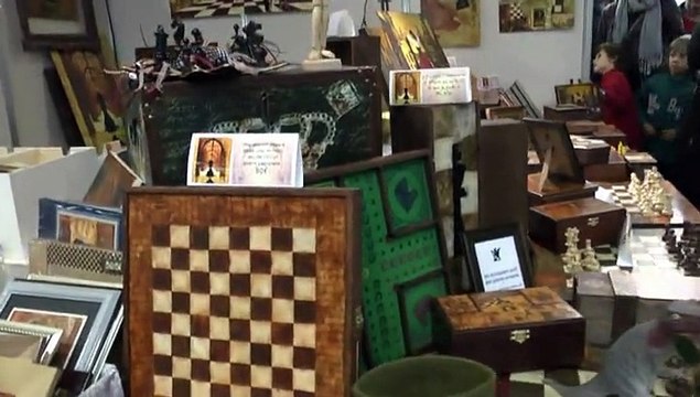 PAU - 26 AVRIL 2015 - CHAMPIONNAT DE FRANCE D'ÉCHECS - LES STANDS DU PARC D'EXPOSITIONS.